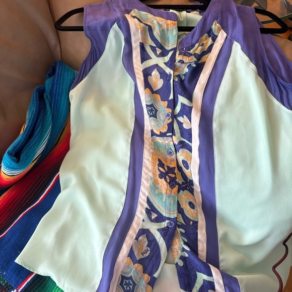 Hale Bob sleeveless blouse - Picture 4 of 4